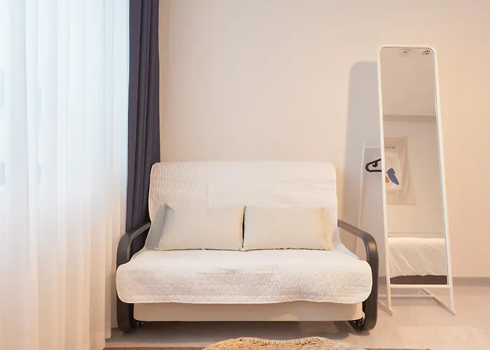 Appartement Hongik Station 1-minute Walk 6 Rooms, 3 Bathrooms