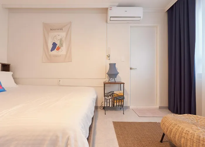 Hongik Station 1-minute Walk 6 Rooms, 3 Bathrooms Séoul