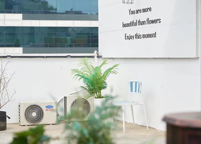Hongik Station 1-minute Walk 6 Rooms, 3 Bathrooms Appartement *